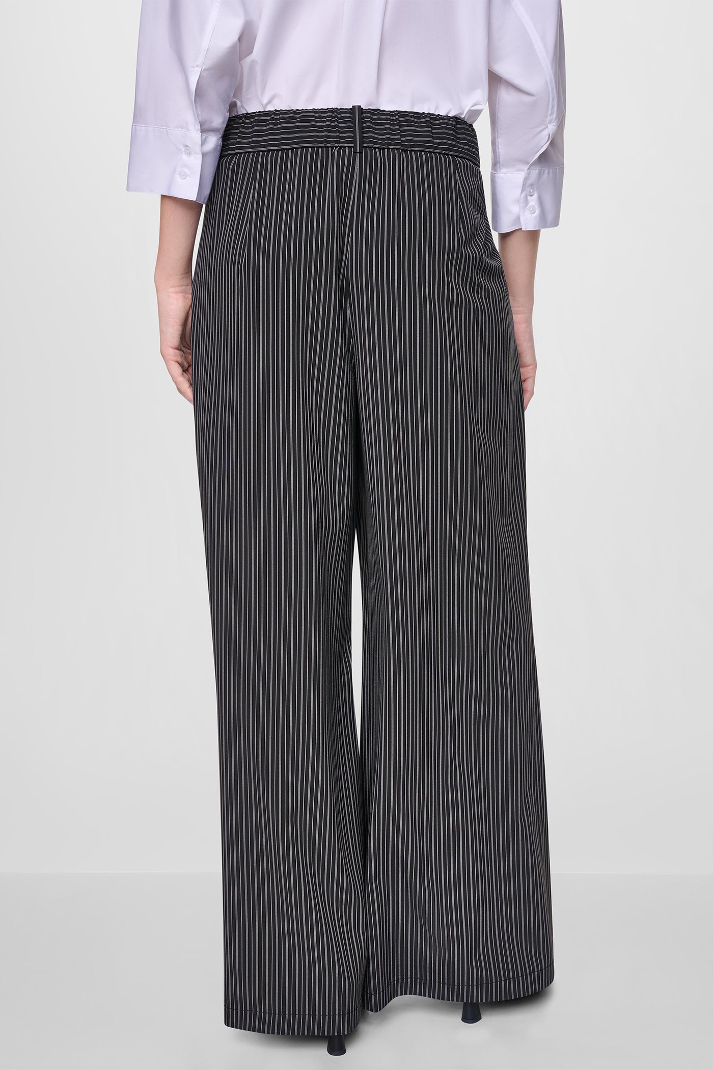 PINSTRIPE PLEATED STRAIGHT LEG COMMUTER PANT