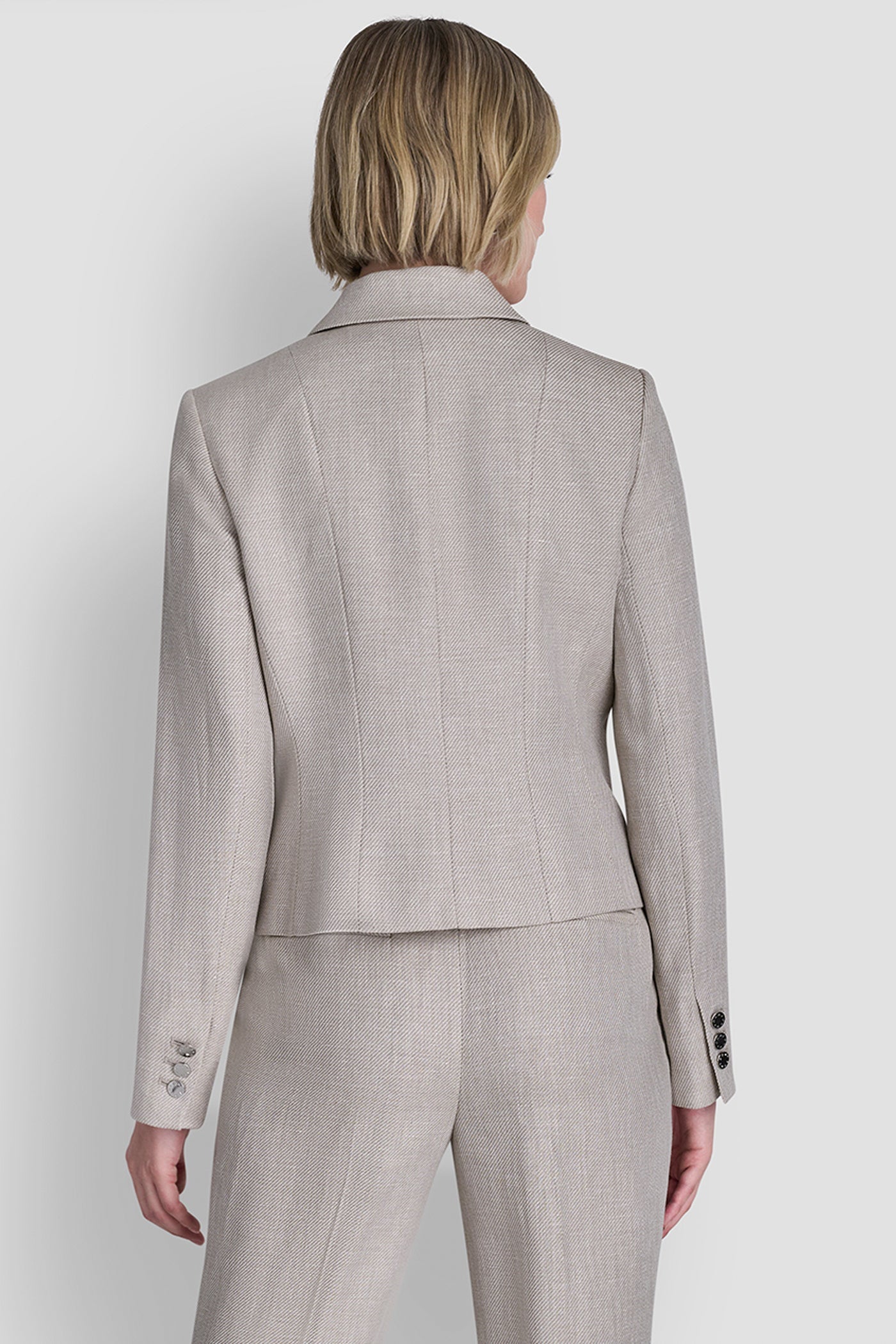 CROPPED SINGLE BUTTON BLAZER