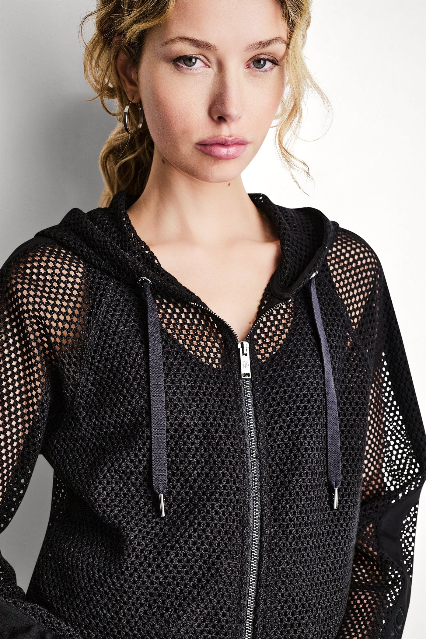 MESH LOGO ZIP-UP HOODIE