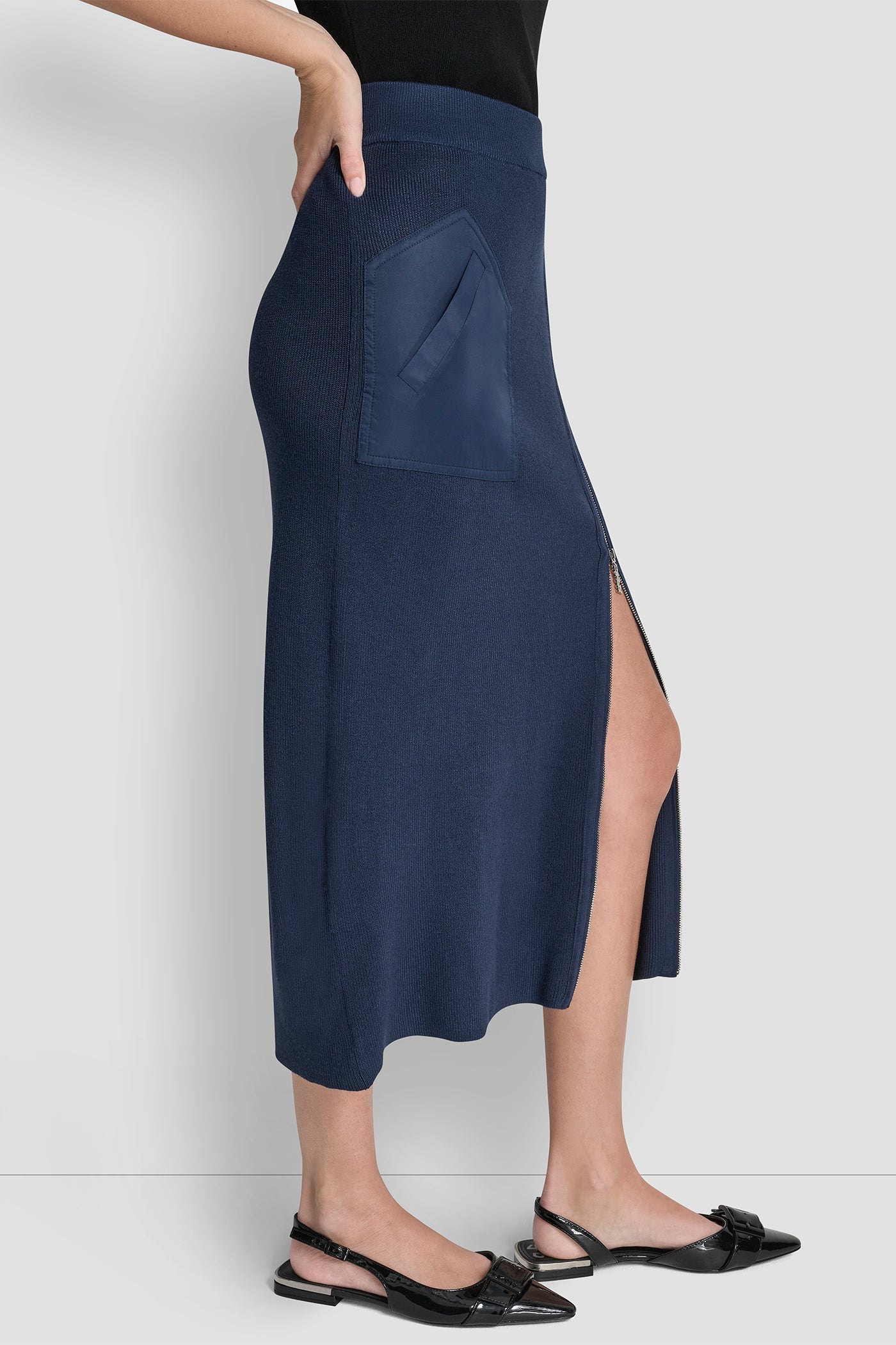 ZIP-DETAILED MIDI SWEATER SKIRT