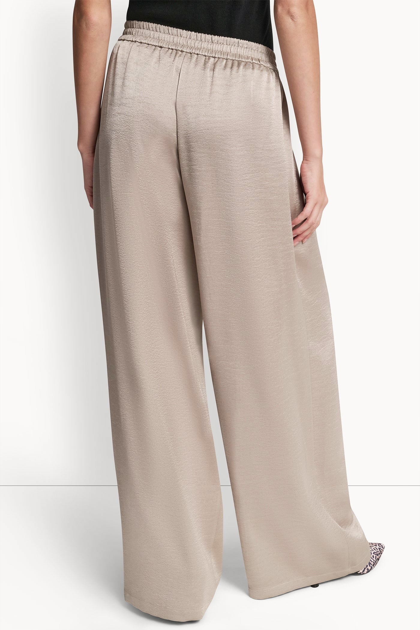 HIGH-RISE SATIN PLEATED WIDE-LEG PANT