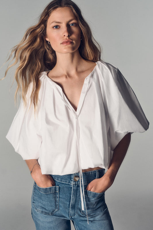 SHORT-SLEEVE BUBBLE TOP